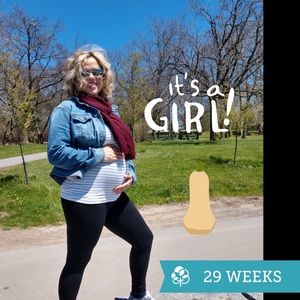 Meet your Posher, Eleni